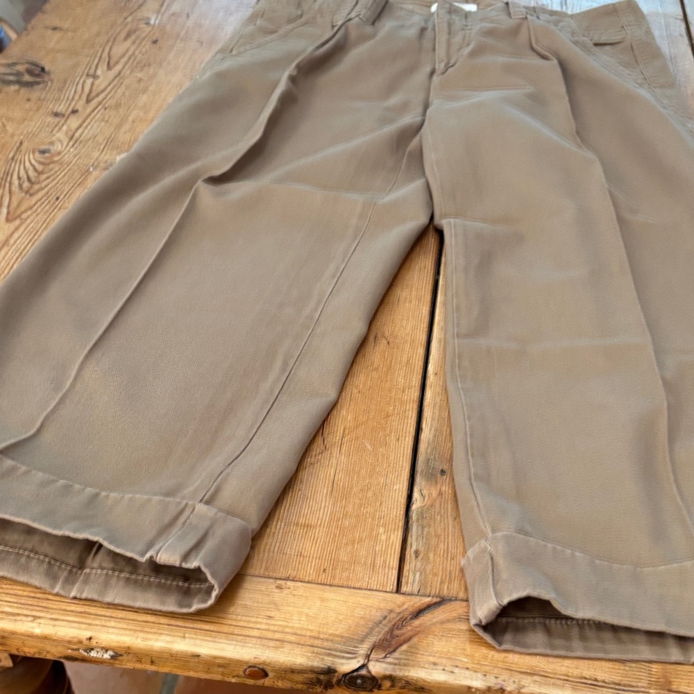 Vince Khaki Cropped Trousers
